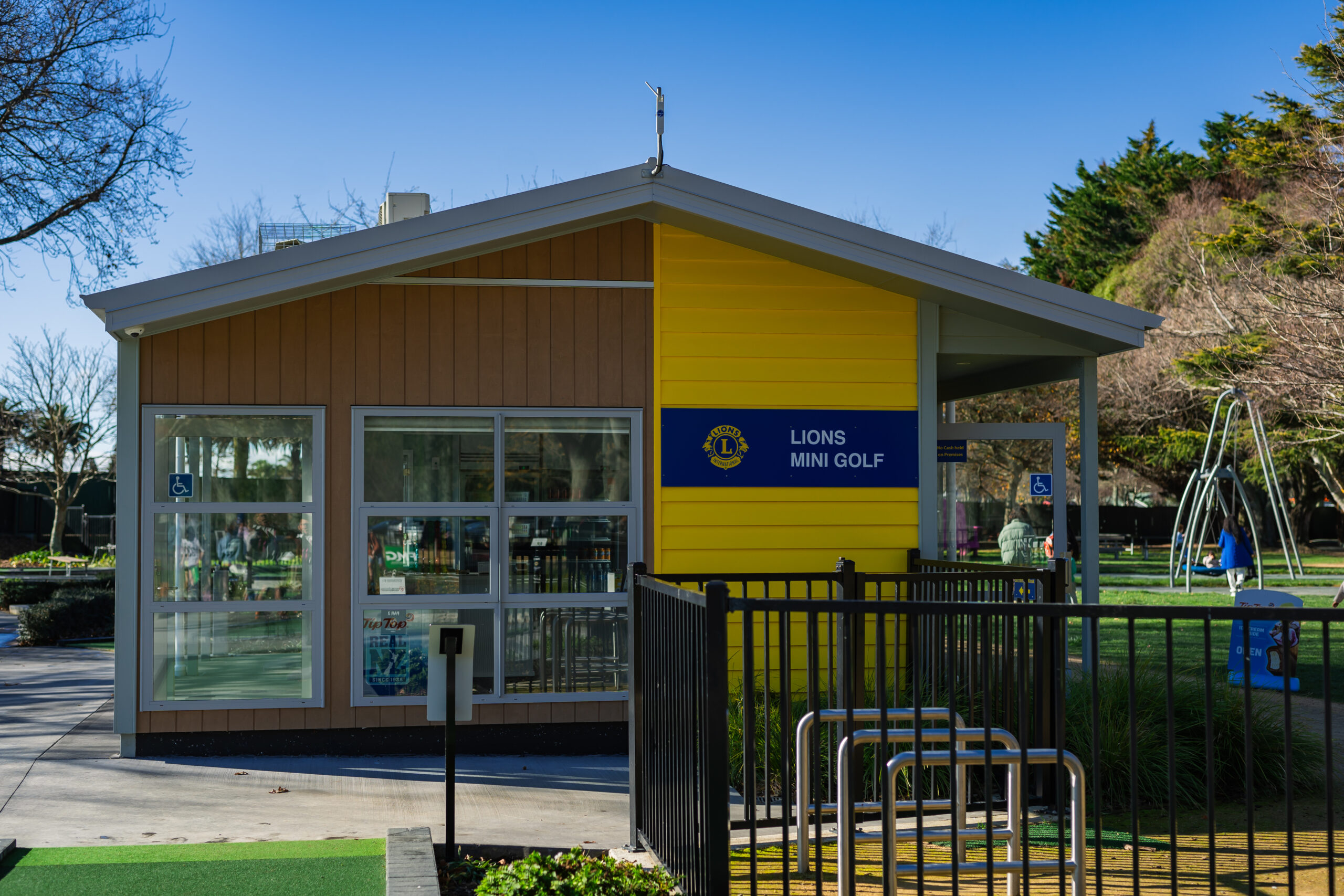 Middle District Lions Club